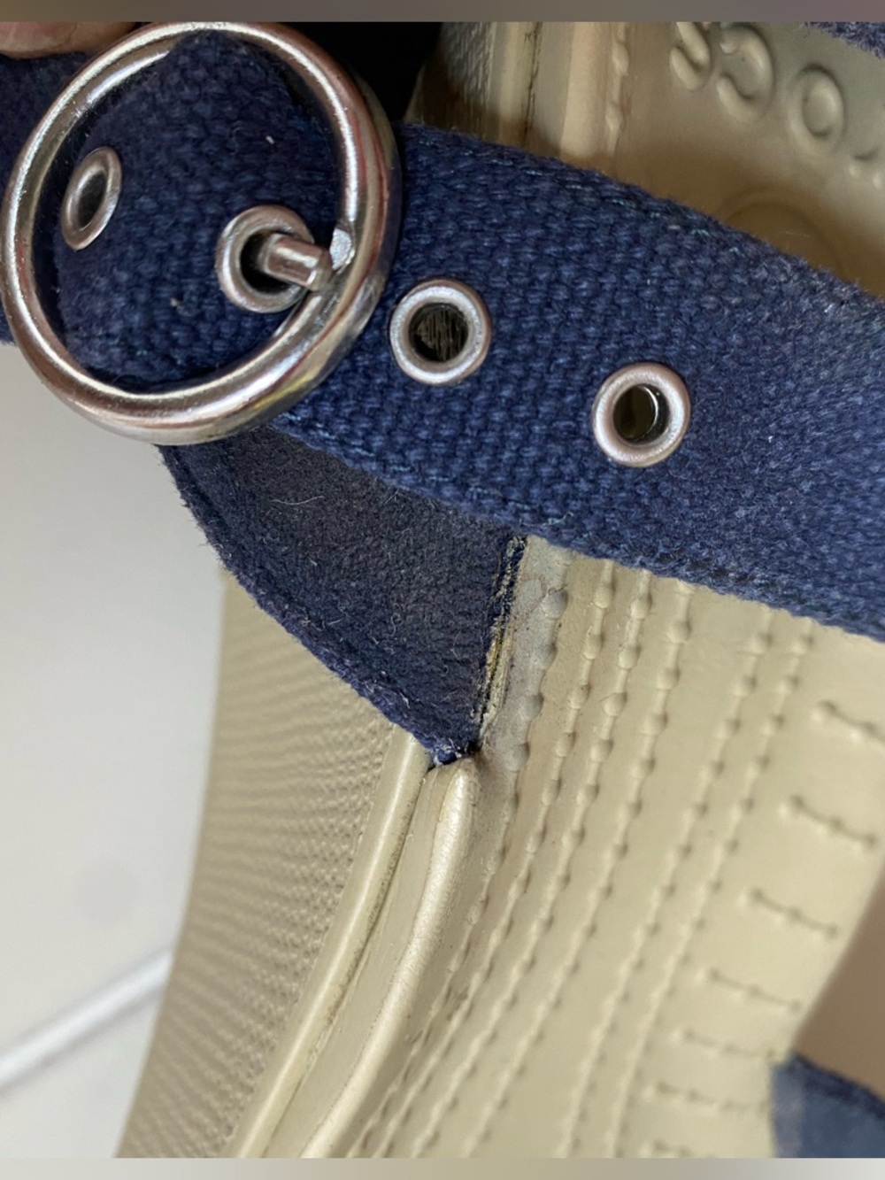 CROCS Navy and Tan Wedge Sandals Distressing Canvas Straps Size 9W - Picture 8 of 8